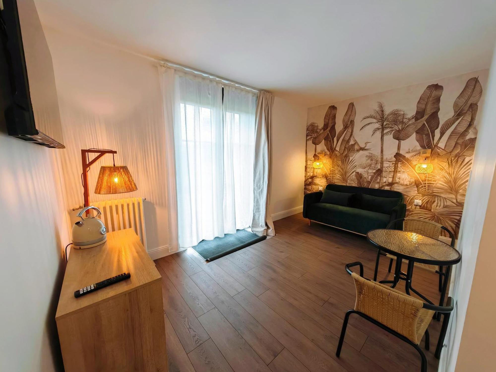Domaine De L'Isle Maniere Apartment Saint-Quentin-sur-le-Homme Екстериор снимка